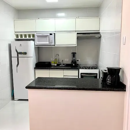 Encantador Suite: Vista Cidade e Cozinha Moderna no Bigorrilho Curitiba Exterior photo